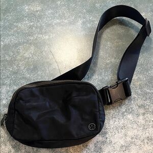 lululemon athletica Black Belt Bag